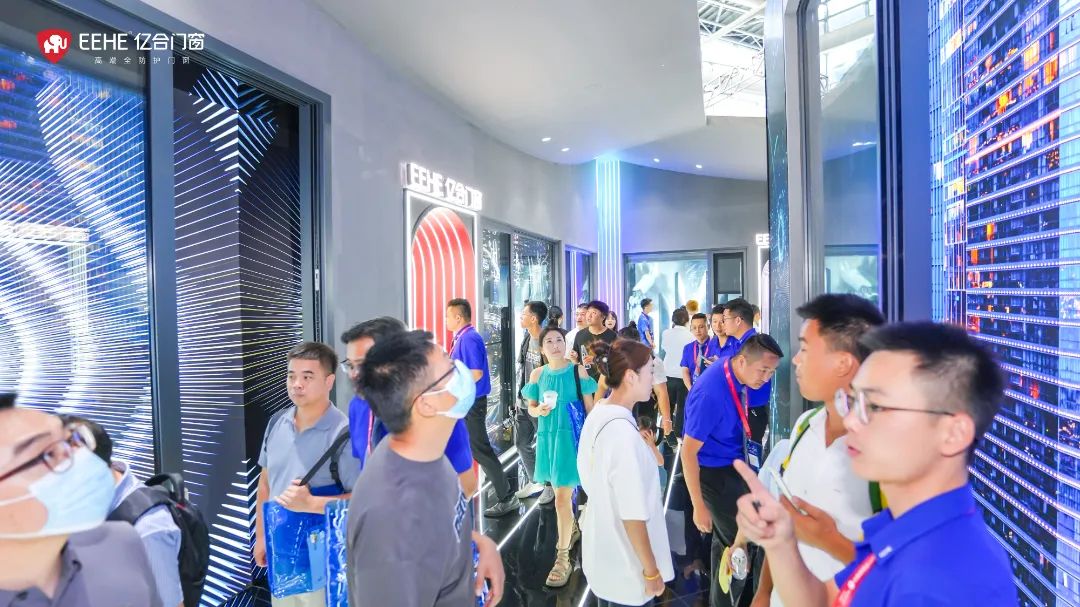 直擊2023廣州建博會現場，億合門窗以實力出圈，全新形象展廳人氣爆棚！