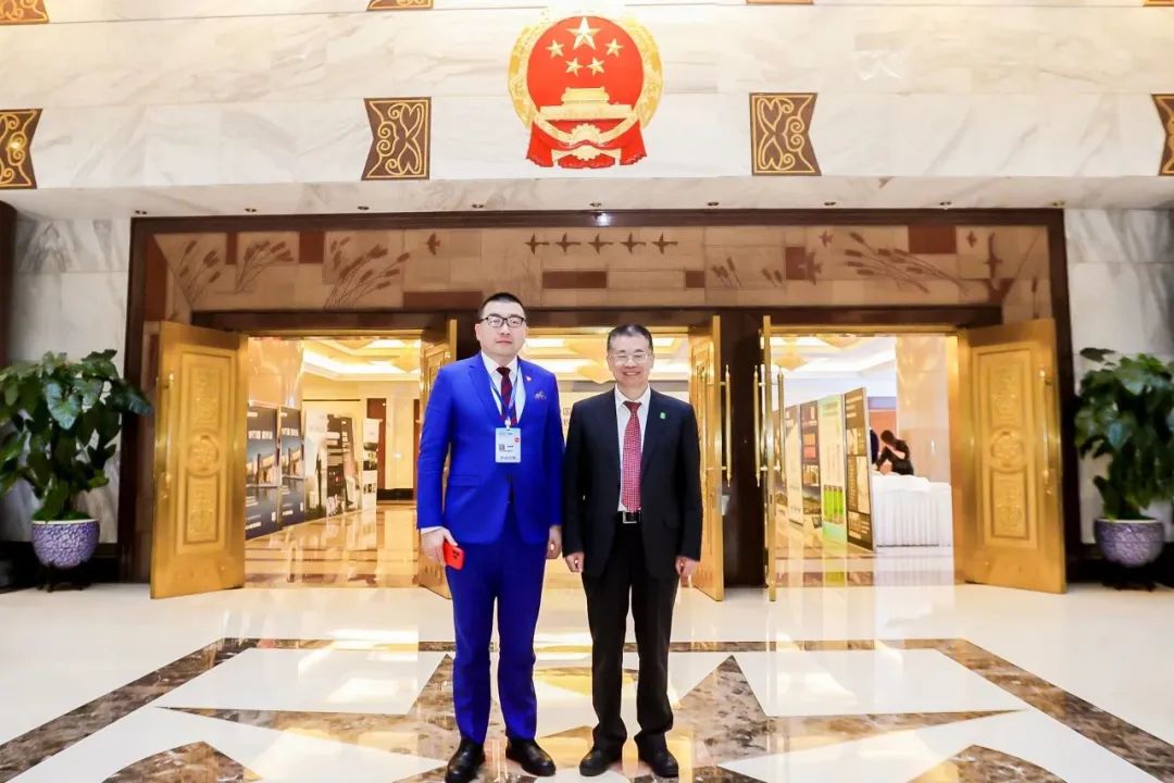 億合門窗載譽2023中國建材與家居行業煥新發展大會，共同推動產業躍升發展