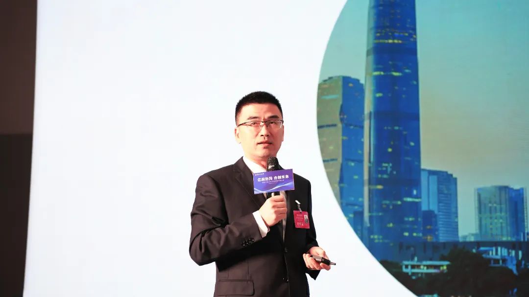 億合門窗采購中心總監甘孝東 億合門窗采購中心總監甘孝東