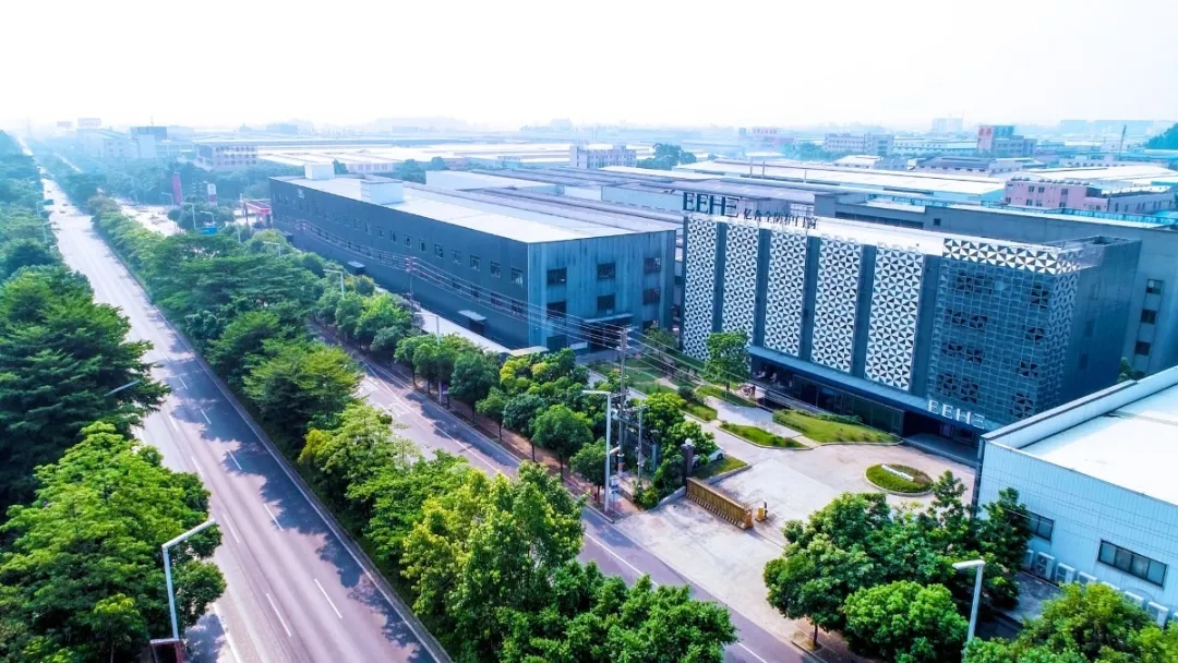 斷橋鋁門窗廠家要面臨的到底是個(gè)什么時(shí)代