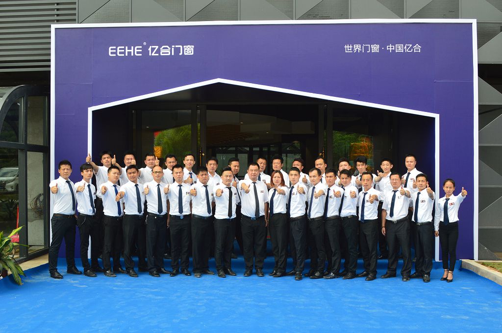 斷橋鋁門窗廠家實體店冷清 因為你態度問題